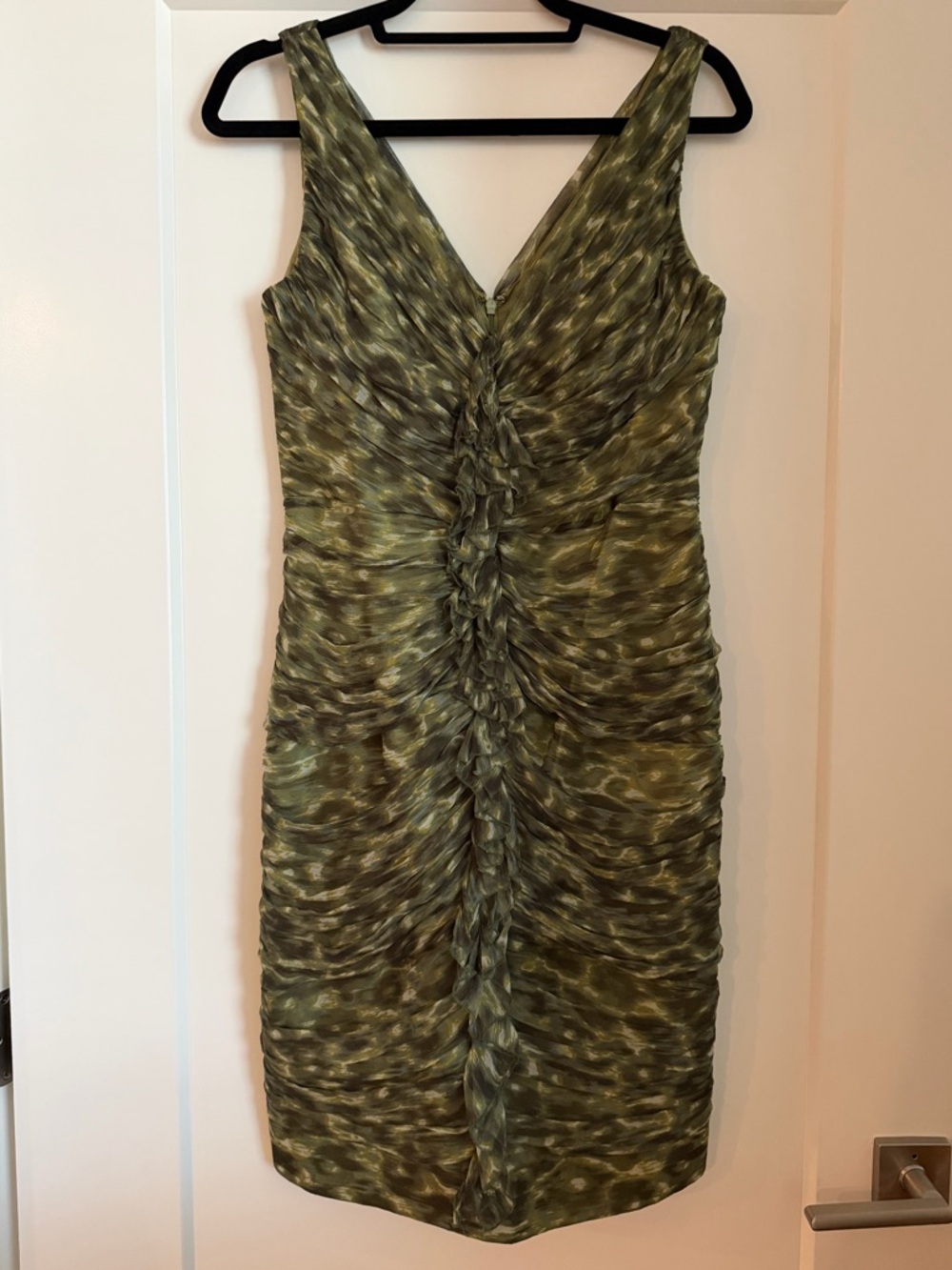 Carmen Marc Valvo Green Silk Sheath Dress, Size 6